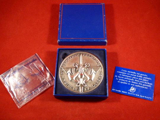 Mint in Box Large Vintage Metal Medallion Designed for the French Ministry of Defence by FIA