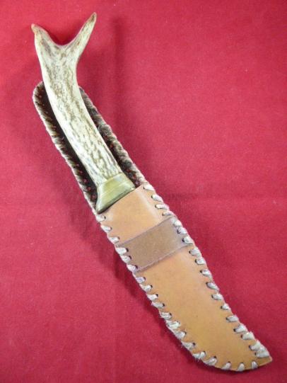Customised Bowie Knife with Stag Antler Grip and Leather Sheath – by FAGAN