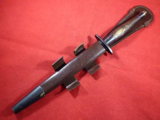 WW2 2nd Pattern 'All Black' B2 FS Fighting Knife with Early Version of the Leather Sheath