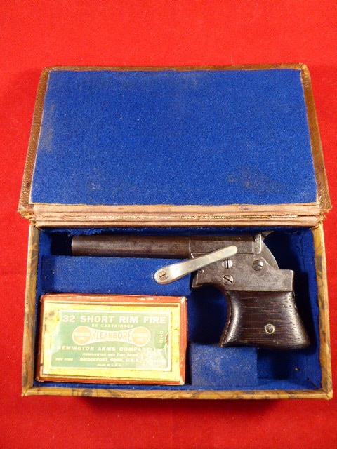 Rare Remington Saw Handle Derringer 0.32 (obsolete) Calibre Pocket Pistol with a “Book” Pistol Case circa 1880