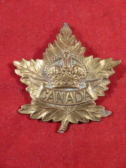 Original WW2 Gilded Brass Canadian Army General Service Maple Leaf Cap Badge