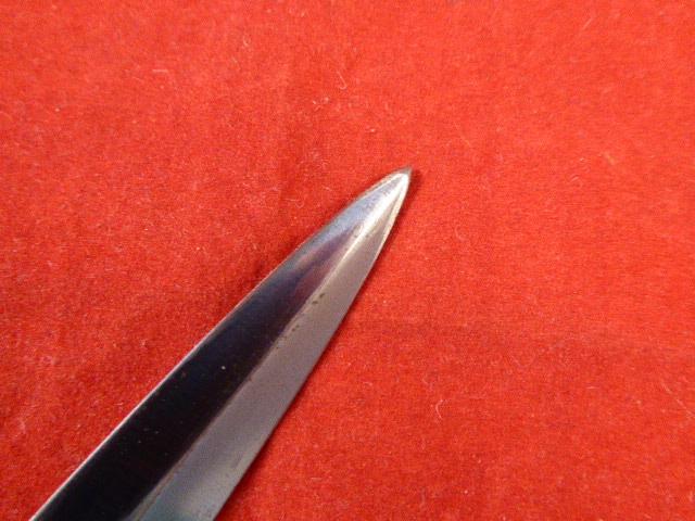 WW2 German Army Officers Dagger by E & F HÖRSTER with Beautiful Orange Coloured Grip