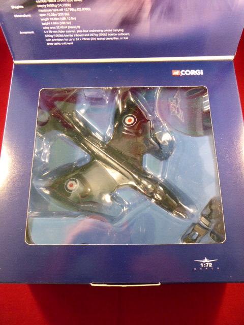 Corgi 1:72 Limited Edition (No.0576) Hawker Hunter F MK6 RAF ‘Black Arrows’ 49802