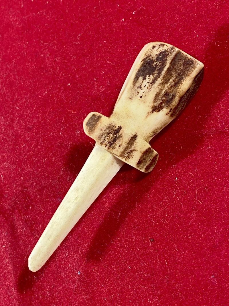 Unusual Vintage Stag Horn Dagger Shaped Brooch c1950