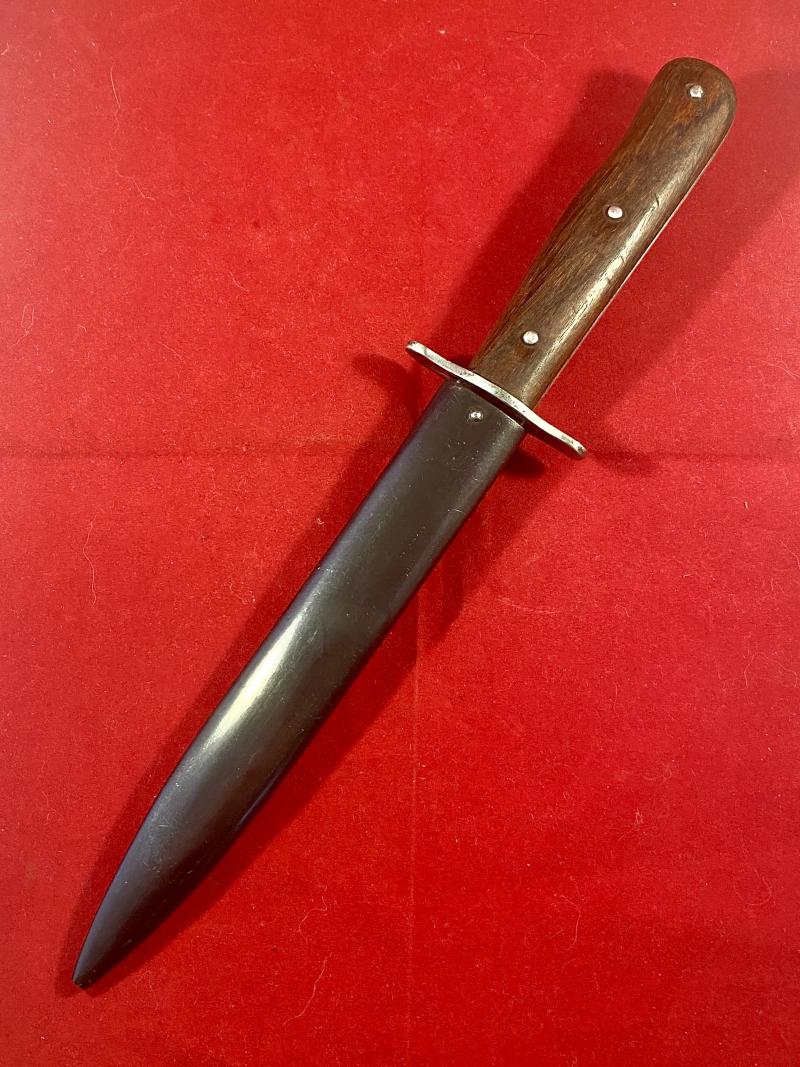 Extra Photos of WW2 Luftwaffe Fighting Knife 51442