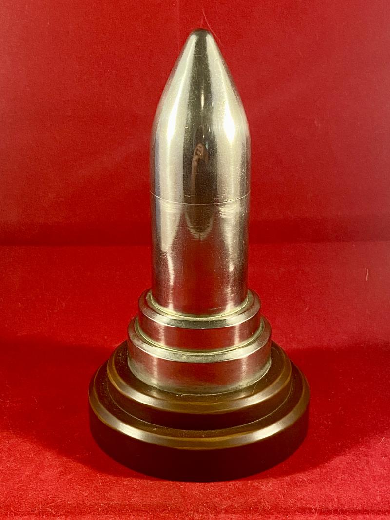 Impressive WW2 Period British “Artillery Shell” Shaped Steel Petrol Table Lighter with turned Bakelite Base