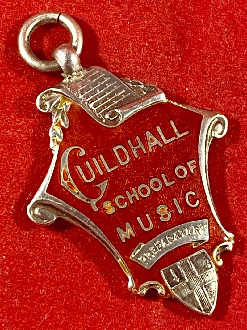 Guildhall School of Music Hallmarked Silver Medallion to Ronald Holloway – Pianoforte - London 1931 with Box