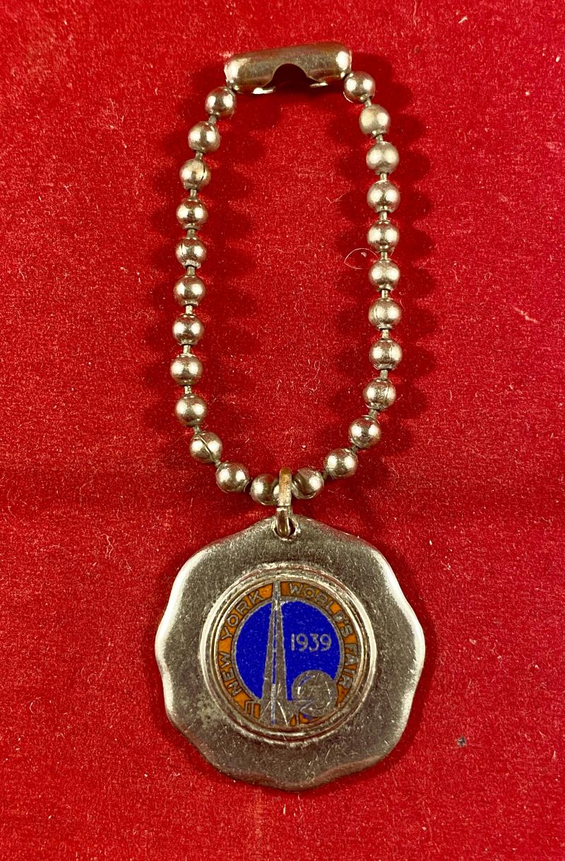 Rare 1939 New York World’s Fair - Metal and Enamel Souvenir Keychain