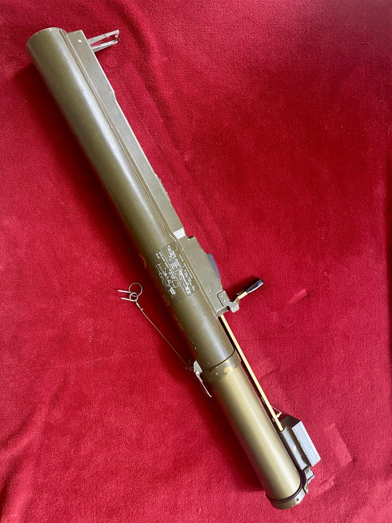 British LAW (Light Anti-Tank Weapon) 66mm Heat L1A2B1 Rocket Launcher dated 1976