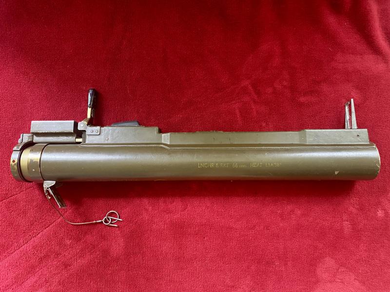 British LAW (Light Anti-Tank Weapon) 66mm Heat L1A2B1 Rocket Launcher dated 1976