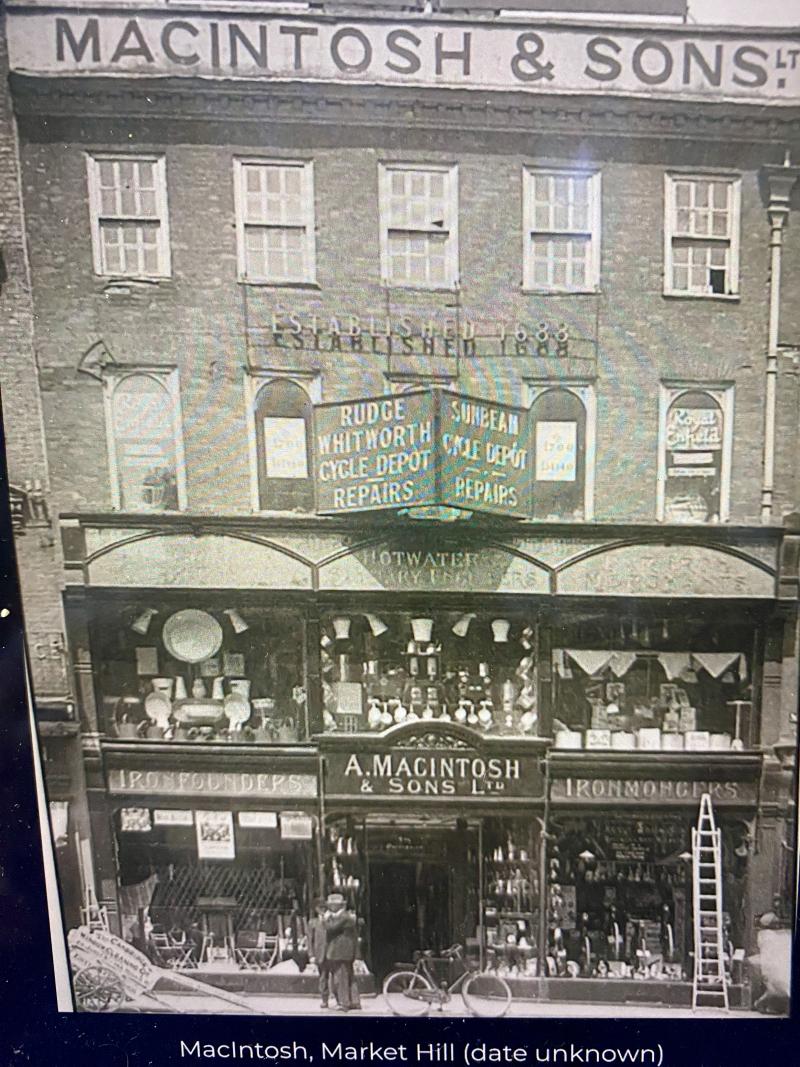 Rare Antique Retraceable 1.5” Miniature Tape Measure Advertising A. MCINTOSH & SONS LTD of Cambridge c1890