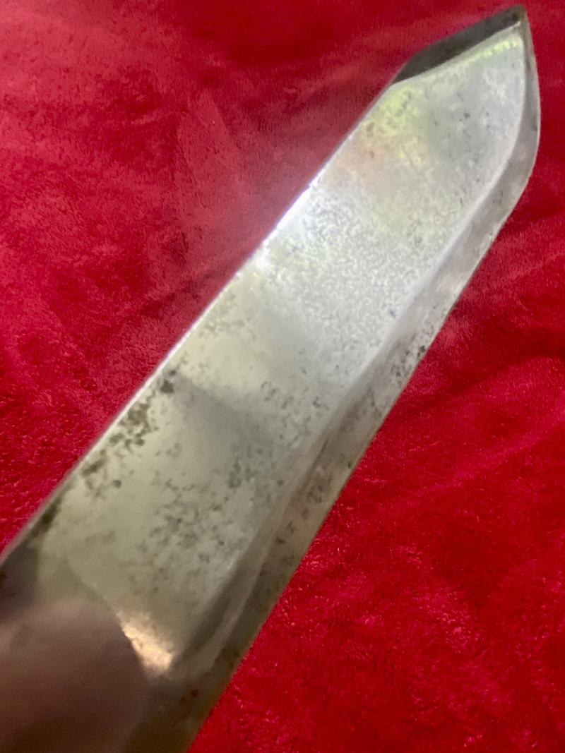 boas-militaria-unusual-large-bowie-knife-with-10-5-blade-etched-with