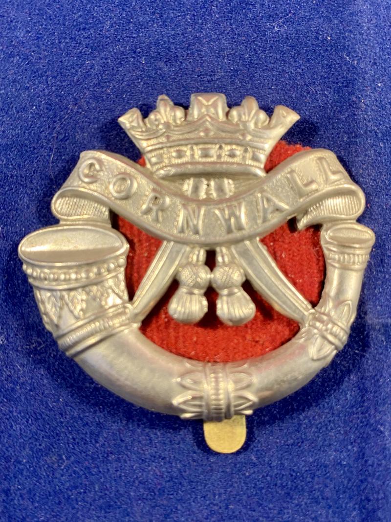Duke of Cornwall Light Infantry, DCLI Cap Badge with Red Felt Backing