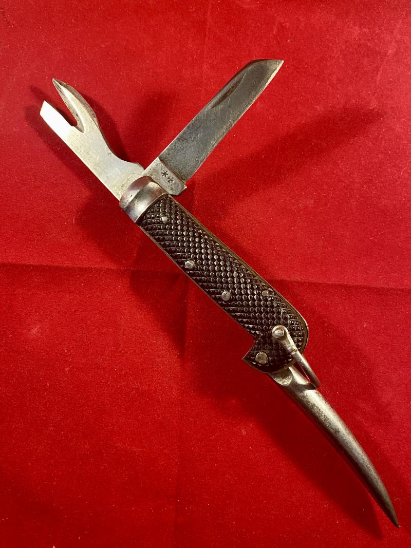 WW2 British Army Three-Piece Clasp or Jack Knife by Joseph Rodgers of Sheffield dated 1942