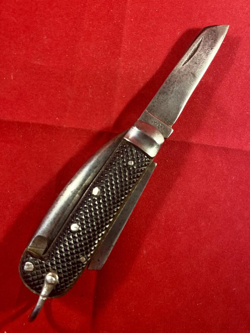 WW2 British Army Three-Piece Clasp or Jack Knife by Joseph Rodgers of Sheffield dated 1942