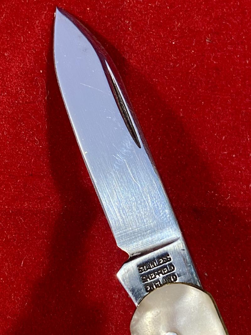 Fine Quality Vintage Double-Bladed Mother of Pearl Penknife made in Sheffield c1930