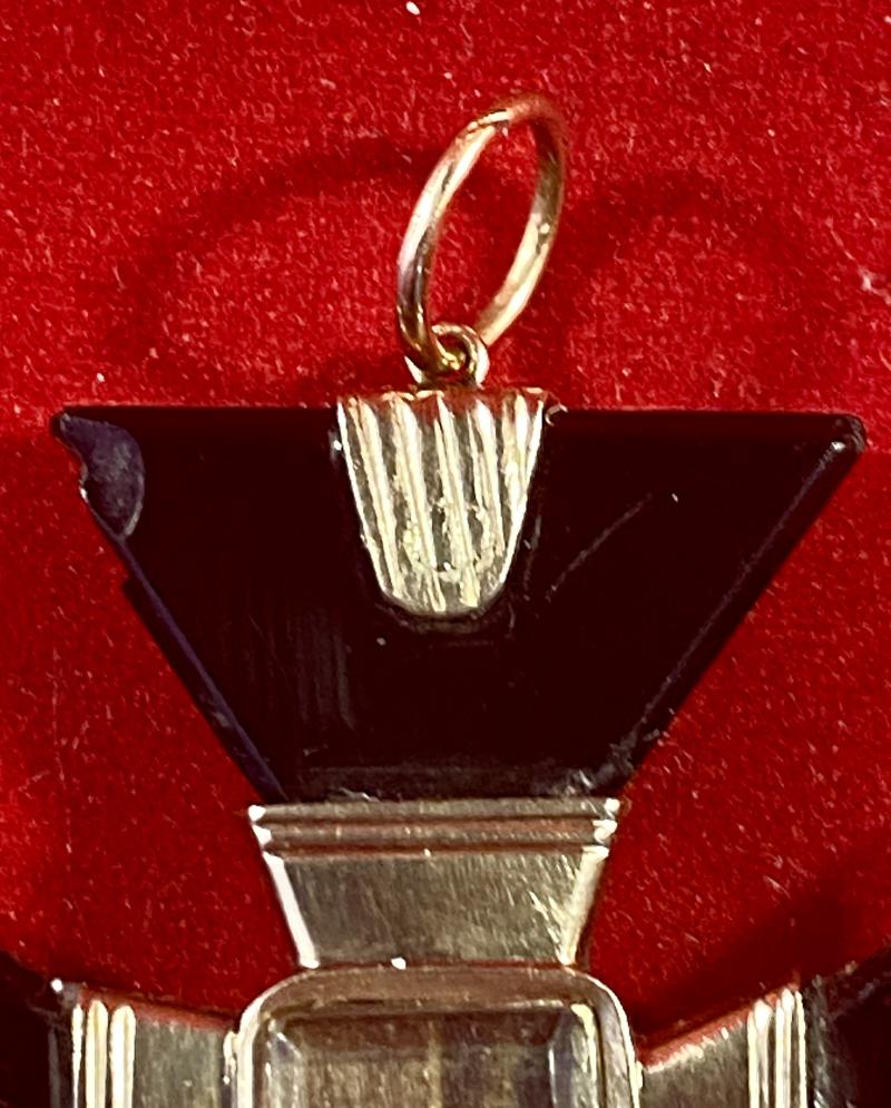 Rare Georgian Period Gold and Whitby Jet Maltese Cross Pendant c1830