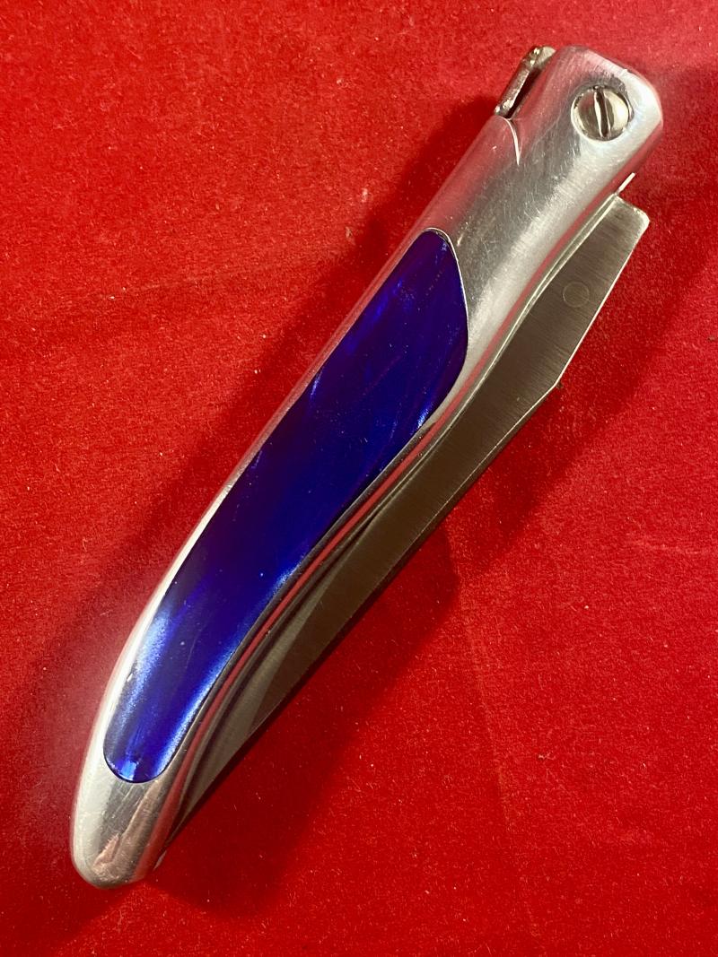 Mint French Laguiole G. DAVID Folding/Locking Knife with Wood Effect Display Case