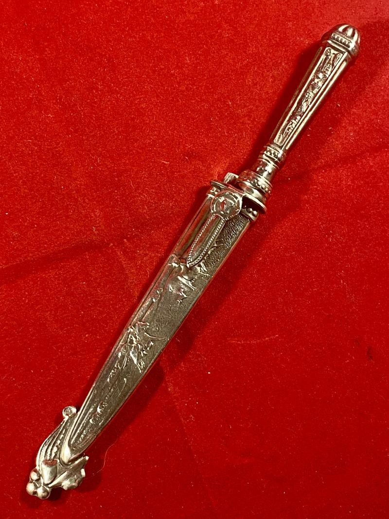Small Vintage South American Gaucho Cowboy Knife with Silver Fittings by ‘ELMO’ Gazzola & Travi, Rio Grande do Sul, Brazil