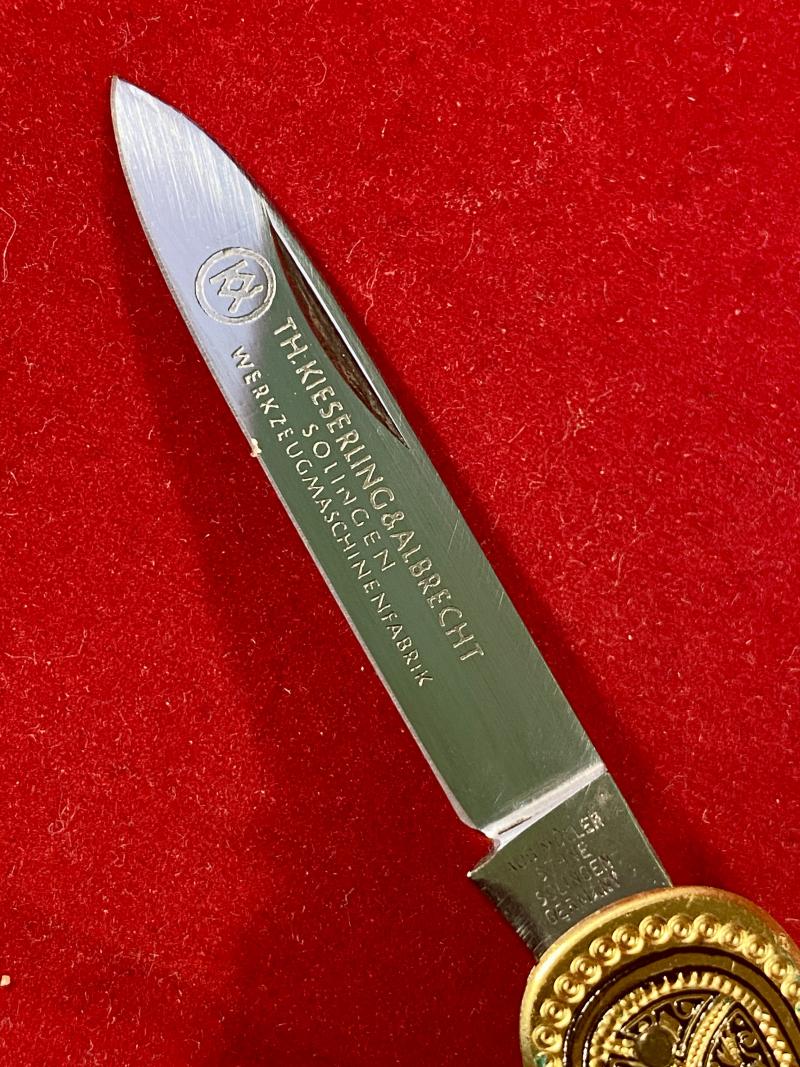 Mint Gentleman’s or Lobster knife by Aug. Muller Sohne Solingen made for the Mechanical Engineering Company, Th. Kieserling & Albrecht c1950