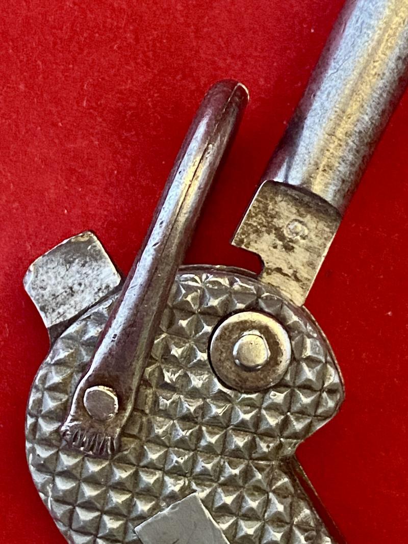 WW2 Period Royal Navy Admiralty Pattern 301B Alloy Scales Clasp Knife by Harrison Fisher & Co Ltd of Sheffield – Named to C. Clayton