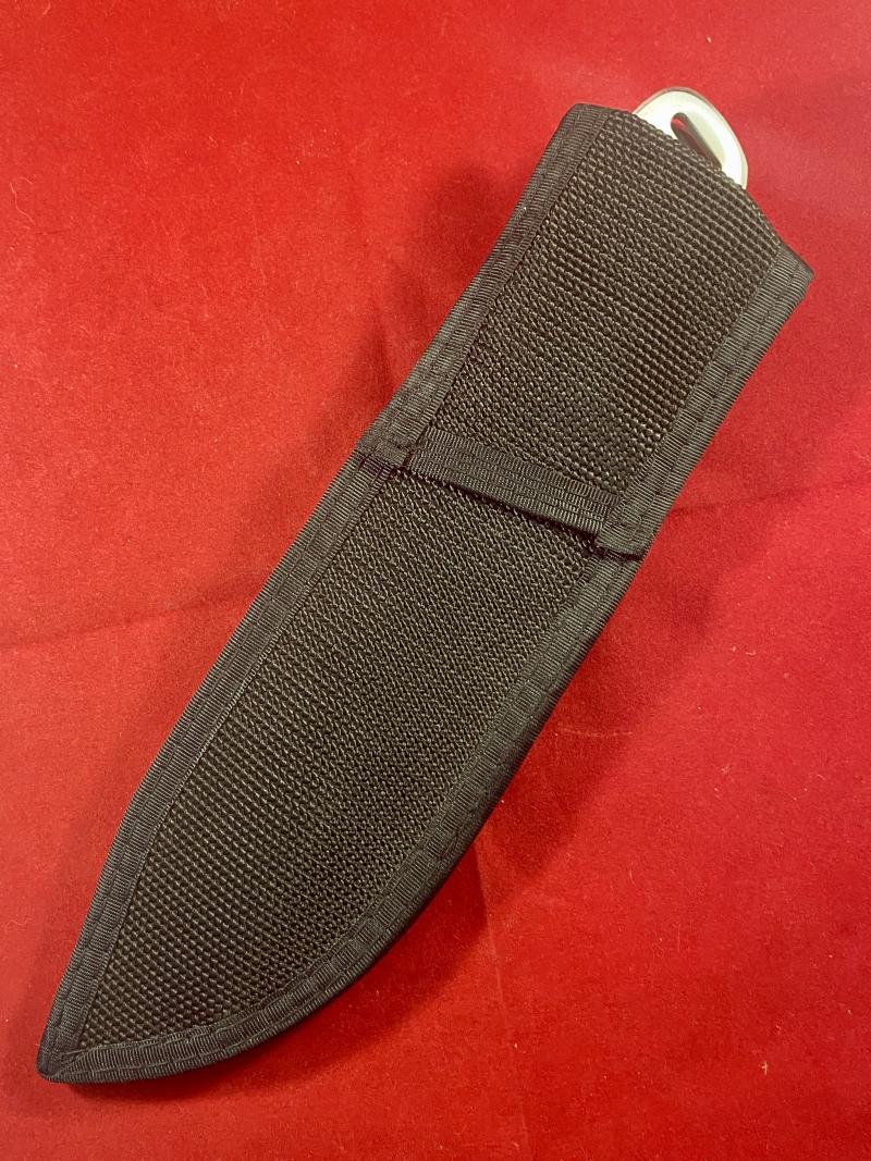 Mint Set of Three Gil Hibben Designed 8.6” Stainless Steel Throwing Knifes with Nylon Belt Sheath by United Cutlery, c2000