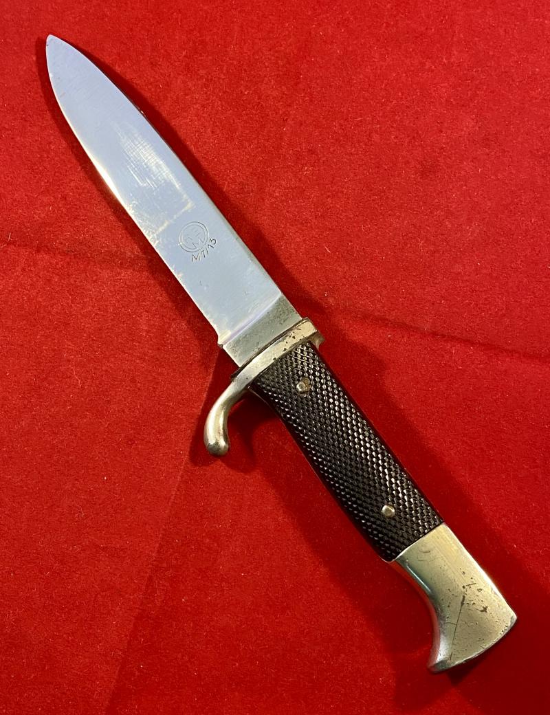 WW2 Hitler Youth Knife by Arthur Schüttelhöfer & Co., Solingen-Wald – RZM M7/13