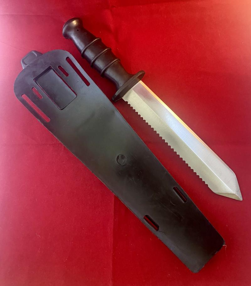 Royal Navy Divers Knife N.S. No. 4220-99-523-9744 by John Nowill & Sons Ltd with Black Plastic Sheath c1970