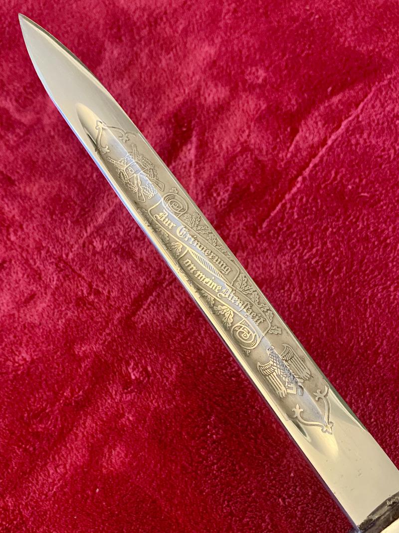 Near Mint Original WW2 German K98 Dress Bayonet with Etched Blade by Eickhorn with Scabbard and Leather Frog