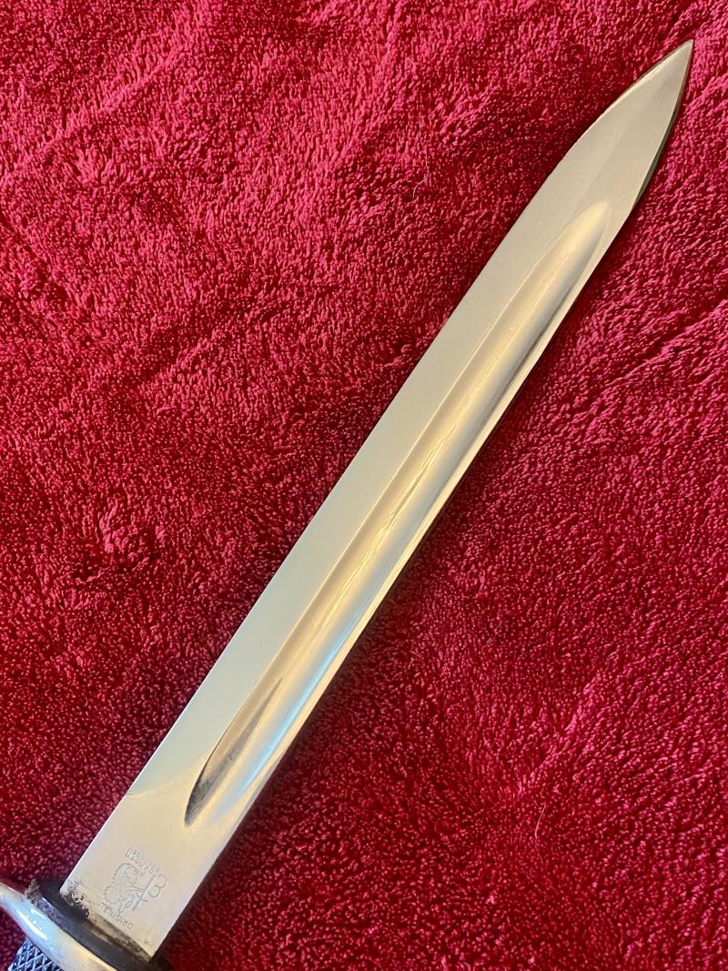 Near Mint Original WW2 German K98 Dress Bayonet with Etched Blade by Eickhorn with Scabbard and Leather Frog